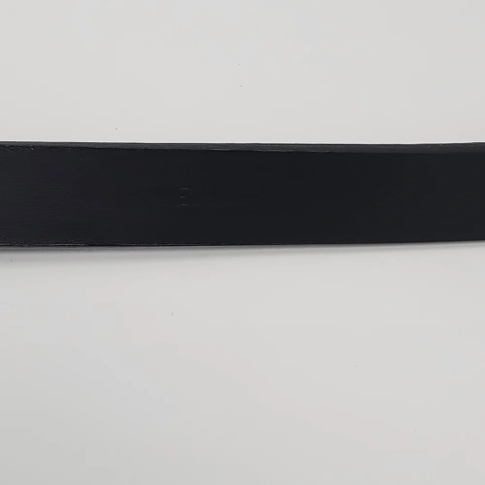 NINE WEST EMBOSSED LEATHER BELT SILVER TONE BUCKLE WOMEN SIZE MEDIUM ITALIAN